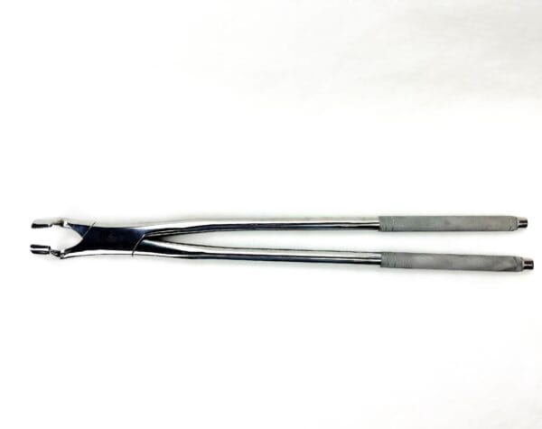 Equine Serrated Jaw Upper Molar Extraction Forceps 1